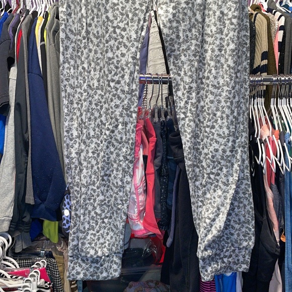 Marilyn Monroe size Large Grey and white pjs pajama pants draw string - Picture 3 of 6